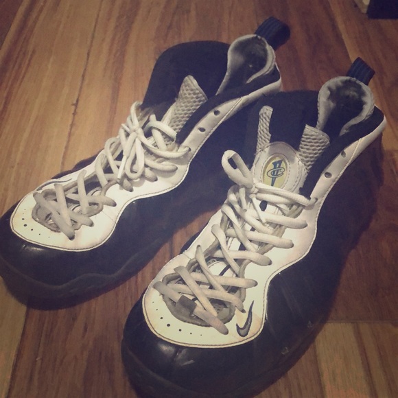 Nike AIR Foamposite ONE314996012Size 9UK: Amazon ...